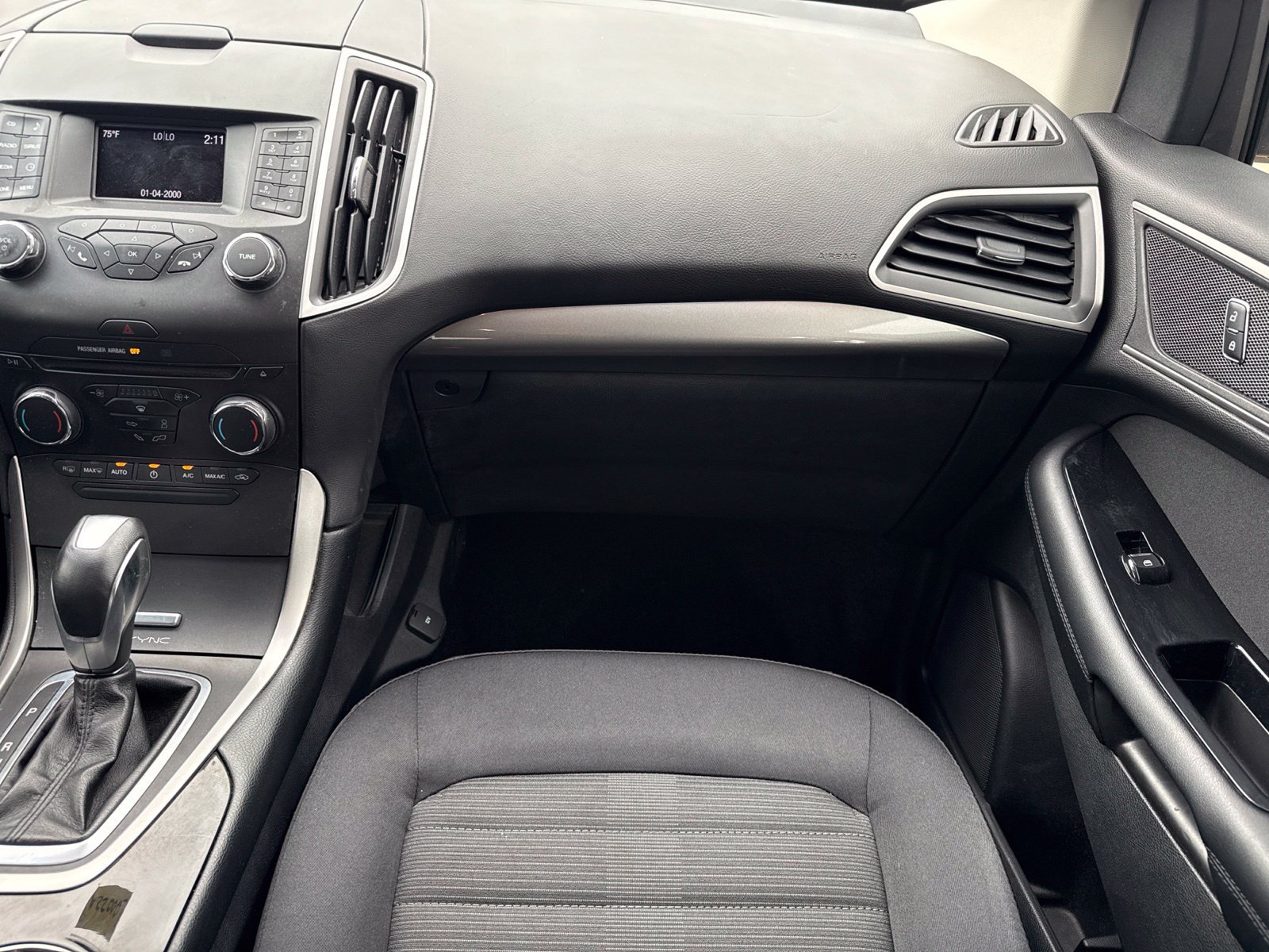 Used 2016 Ford Edge SEL FWD image 24