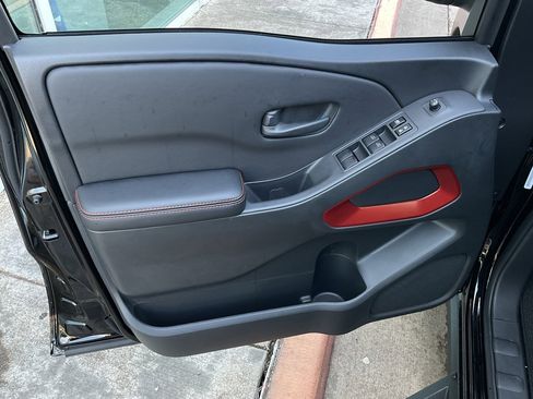 New 2026 Nissan Frontier Pro-X w/ Tow Package image 11