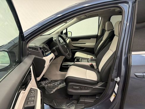 New 2026 Honda Odyssey Elite image 9