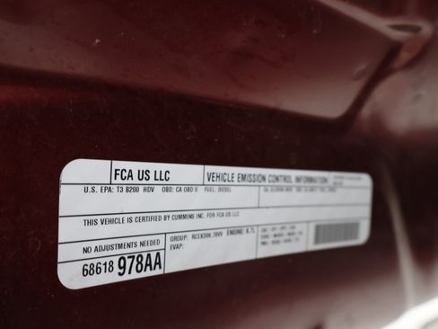 Used 2024 RAM 2500 Laramie AWD/4WD image 22