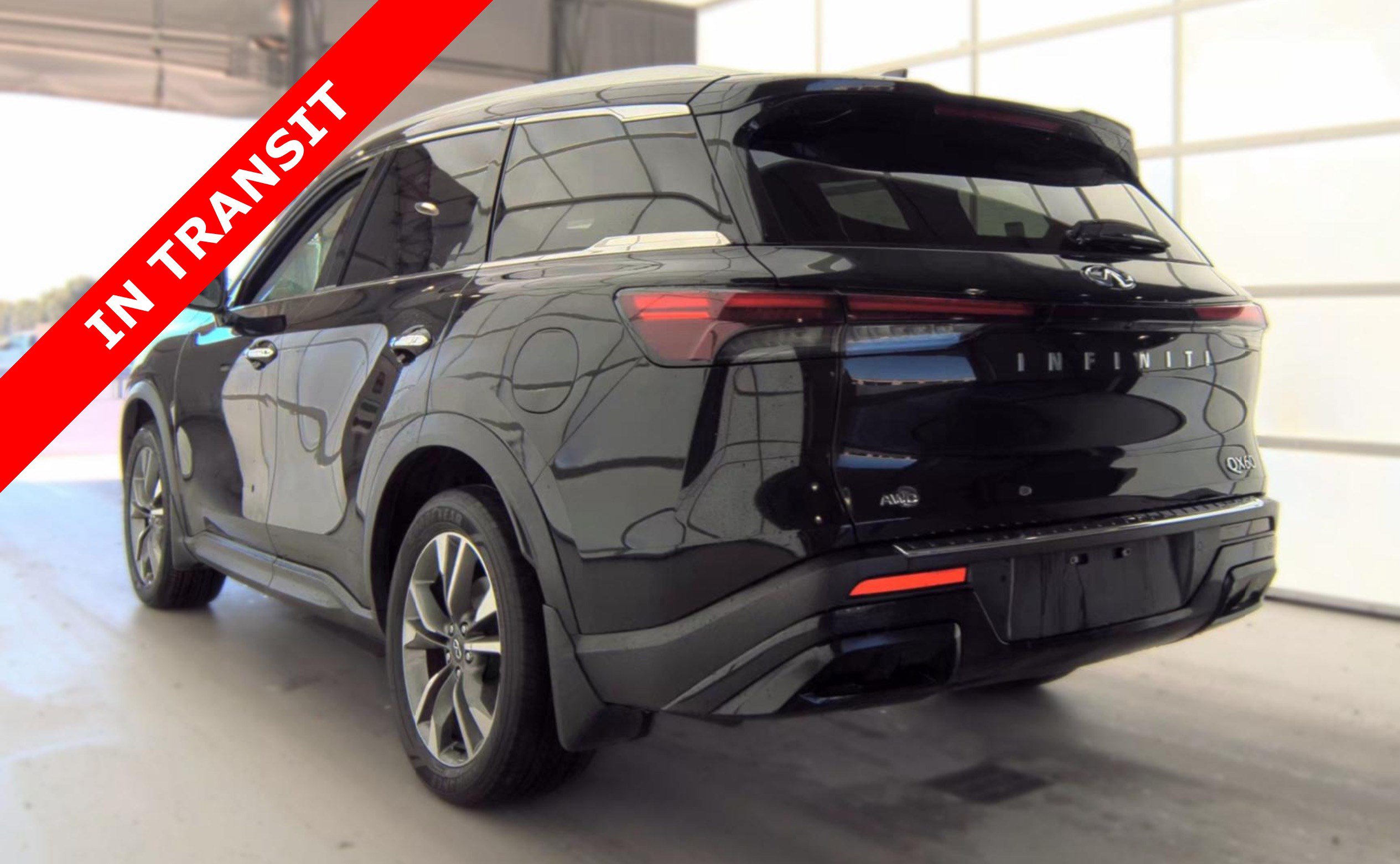 Used 2023 INFINITI QX60 Luxe w/ Vision Package AWD/4WD image 4