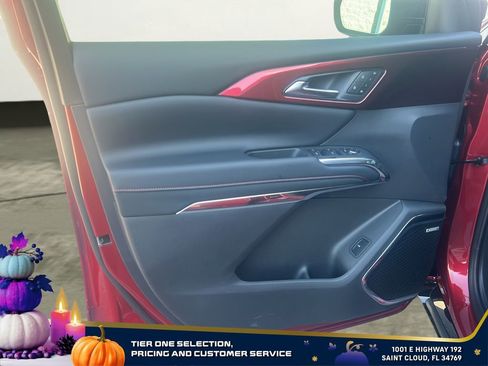 New 2026 Chevrolet Traverse RS w/ LPO, Floor Liner Package image 12