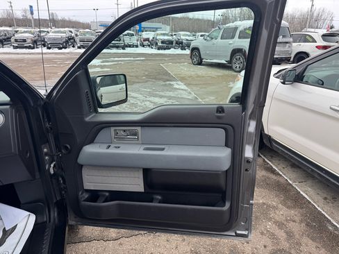 Used 2011 Ford F150 XLT w/ XTR Pkg image 15