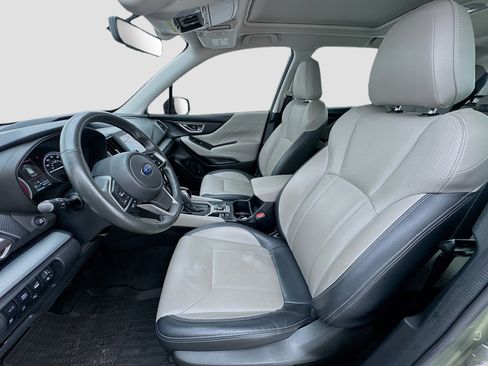 Used 2021 Subaru Forester Limited AWD/4WD image 13