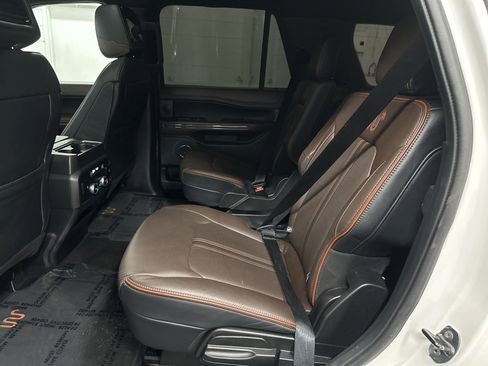 Used 2021 Ford Expedition King Ranch image 39
