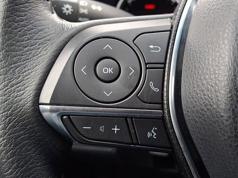 Used 2022 Toyota Avalon XLE w/ Moonroof Package image 19