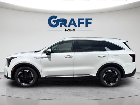 Used 2025 Kia Sorento EX w/ EX Panoramic Sunroof Package AWD/4WD image 3