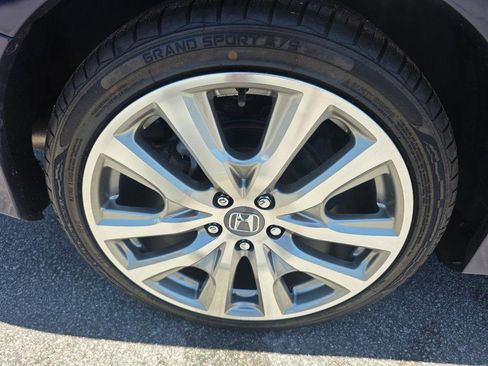 Used 2015 Honda Accord Sport image 19