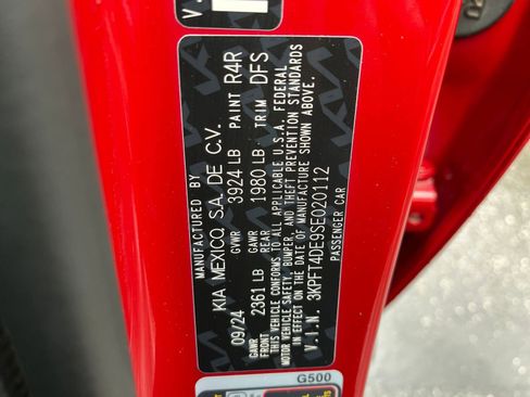 Used 2025 Kia K4 LXS image 29