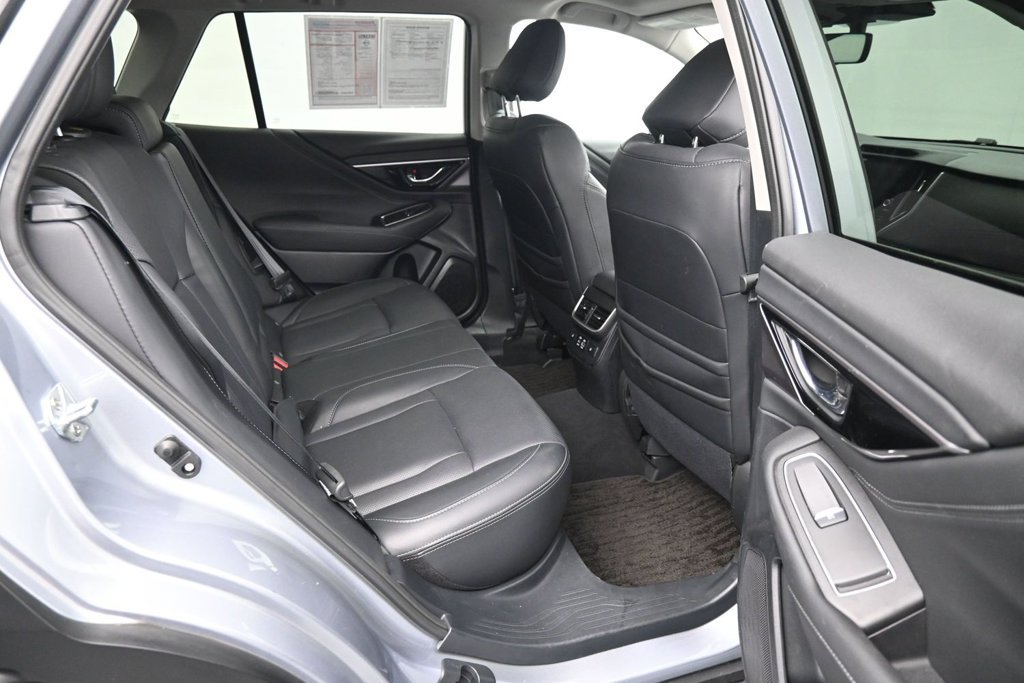 Used 2024 Subaru Outback Limited AWD/4WD image 12