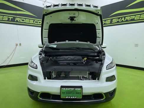 Used 2018 Jeep Cherokee Limited image 4