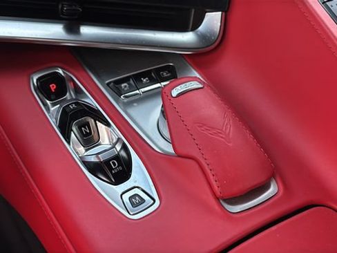 Used 2022 Chevrolet Corvette Stingray Premium Cpe w/ Z51 Performance Package RWD image 29