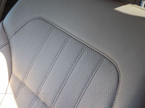 Used 2016 Mercedes-Benz GLE 350 4MATIC image 33