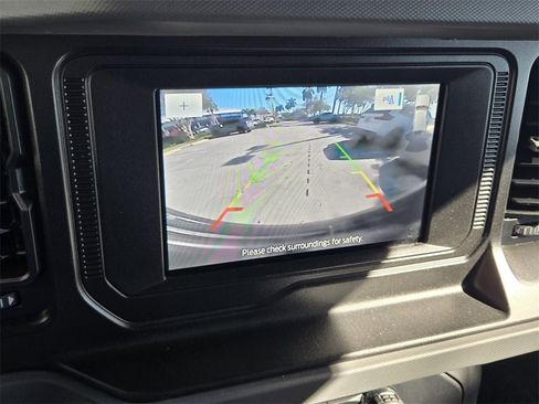 Used 2023 Ford Bronco Big Bend image 20