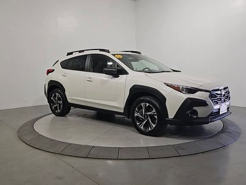 Certified 2025 Subaru Crosstrek 2.0i Premium AWD/4WD image 8