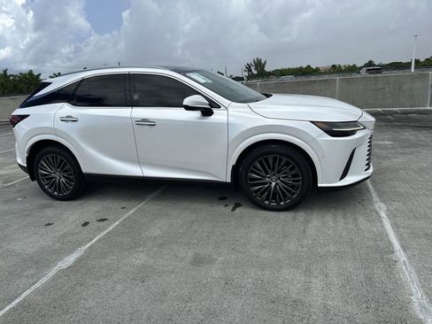Used 2023 Lexus RX 350 FWD w/ Cold Area Package image 15