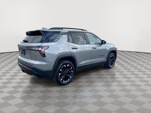 Used 2025 Chevrolet Equinox RS w/ Safety and Technology Package FWD image 11