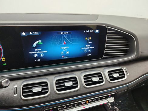 Certified 2023 Mercedes-Benz GLS 450 4MATIC image 10