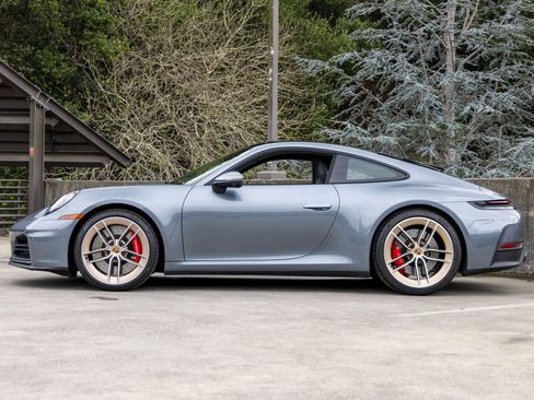 Used 2025 Porsche 911 Carrera S image 2