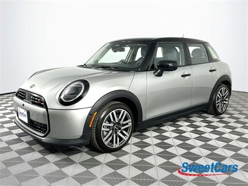 Used 2025 MINI Cooper S image 3