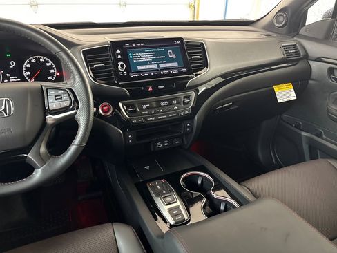 Used 2025 Honda Ridgeline Black Edition image 22