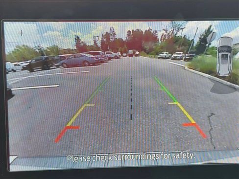 Used 2021 Ford Explorer XLT w/ Equipment Group 202A RWD image 12