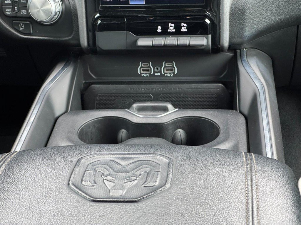 Used 2025 RAM 1500 Laramie AWD/4WD image 14