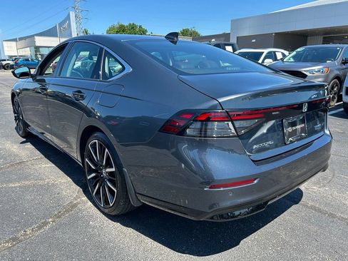 Used 2024 Honda Accord Touring image 6