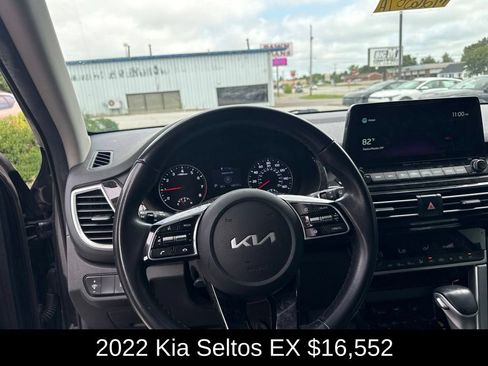 Used 2022 Kia Seltos EX AWD/4WD image 10