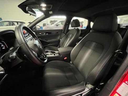 Used 2025 Honda Civic Sport image 21