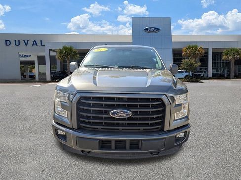 Used 2017 Ford F150 XLT w/ Equipment Group 302A Luxury image 8