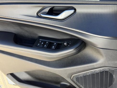 Used 2025 Jeep Grand Cherokee Altitude image 26