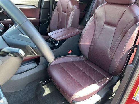 Used 2025 Buick Envision Sport Touring AWD/4WD image 20