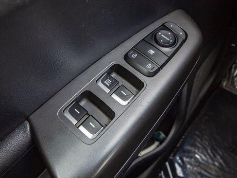 Used 2022 Kia Sportage LX AWD/4WD image 12