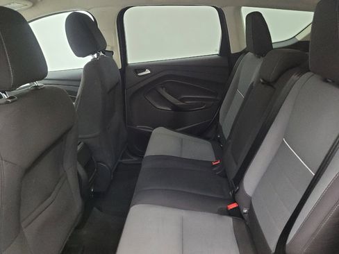 Used 2015 Ford Escape SE image 18