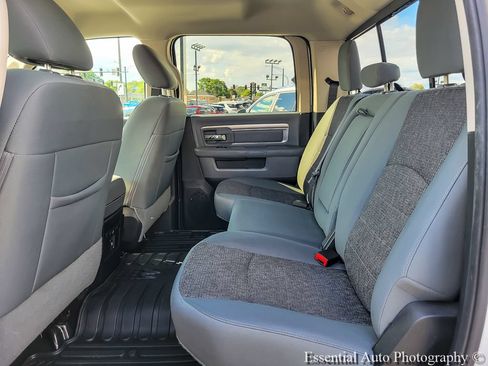 Used 2017 RAM 1500 Big Horn AWD/4WD image 9