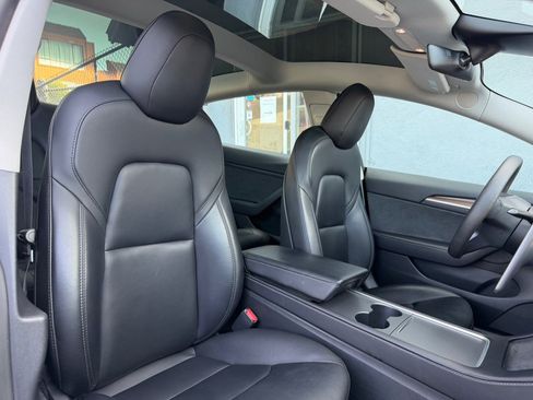 Used 2022 Tesla Model 3 Long Range image 31