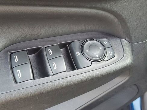 Used 2019 Chevrolet Equinox LT FWD image 15