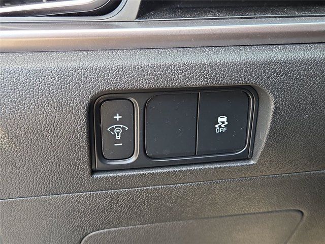 Used 2025 Kia Sorento S w/ Panoramic Sunroof Package FWD image 49