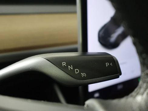 Used 2020 Tesla Model Y Long Range AWD/4WD image 40