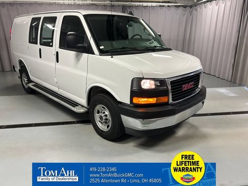 Used 2025 GMC Savana 2500 w/ Driver Convenience Package RWD image 1