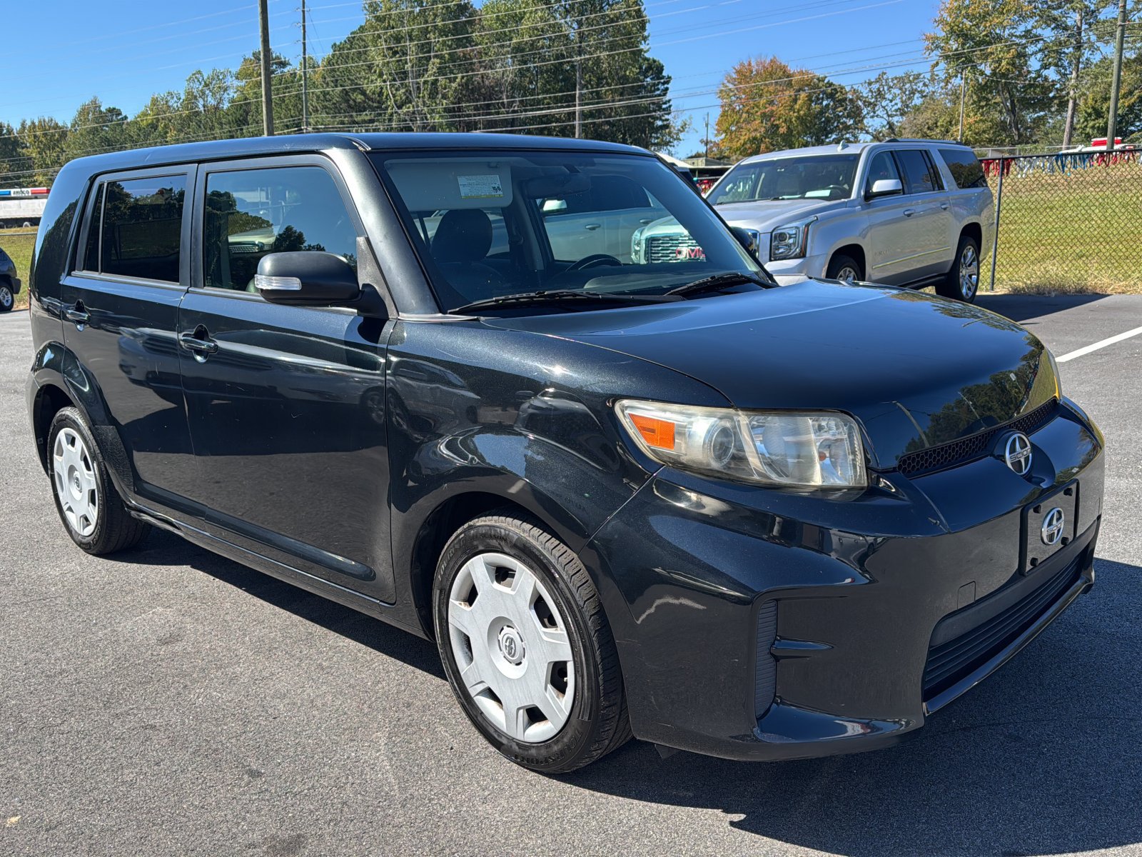 Used 2012 Scion xB FWD image 7