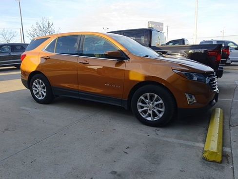 Used 2018 Chevrolet Equinox LT image 5