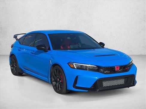 Used 2026 Honda Civic Type R image 3