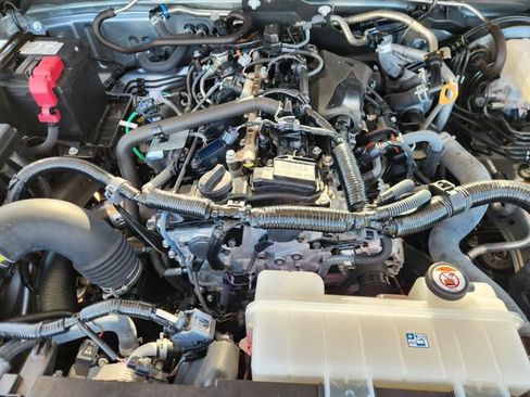 Certified 2025 Toyota Tacoma TRD Sport AWD/4WD image 30
