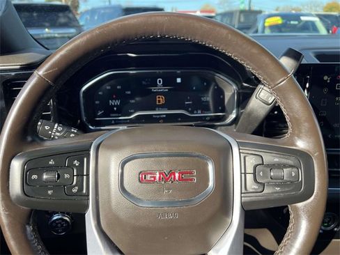 Used 2022 GMC Sierra 1500 SLT image 30