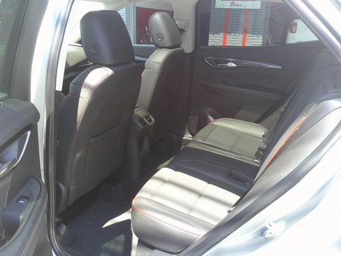 Used 2023 Buick Envision Essence w/ Sport Touring Package AWD/4WD image 24