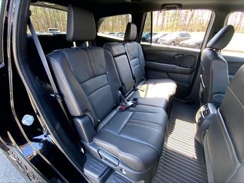 Used 2022 Honda Pilot TrailSport image 29