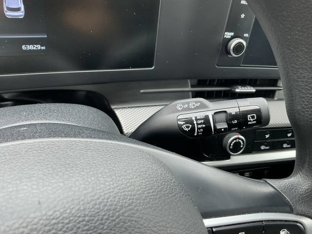 Used 2023 Kia Sportage LX AWD/4WD image 22