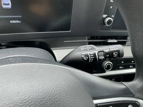 Used 2023 Kia Sportage LX AWD/4WD image 22